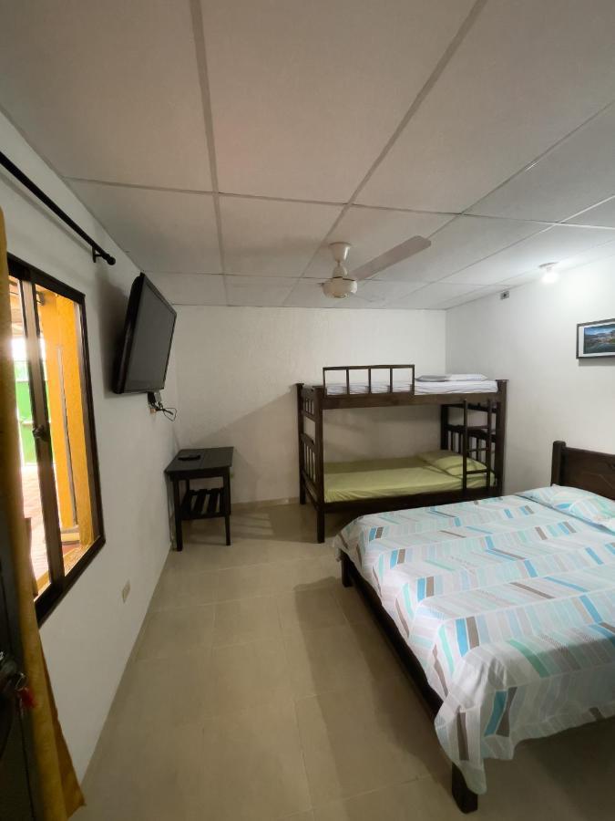 Hostal Atitlan Санта-Марта Екстер'єр фото