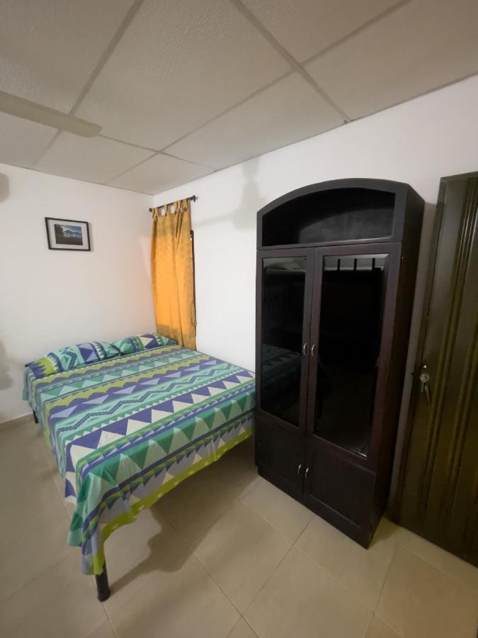 Hostal Atitlan Санта-Марта Екстер'єр фото