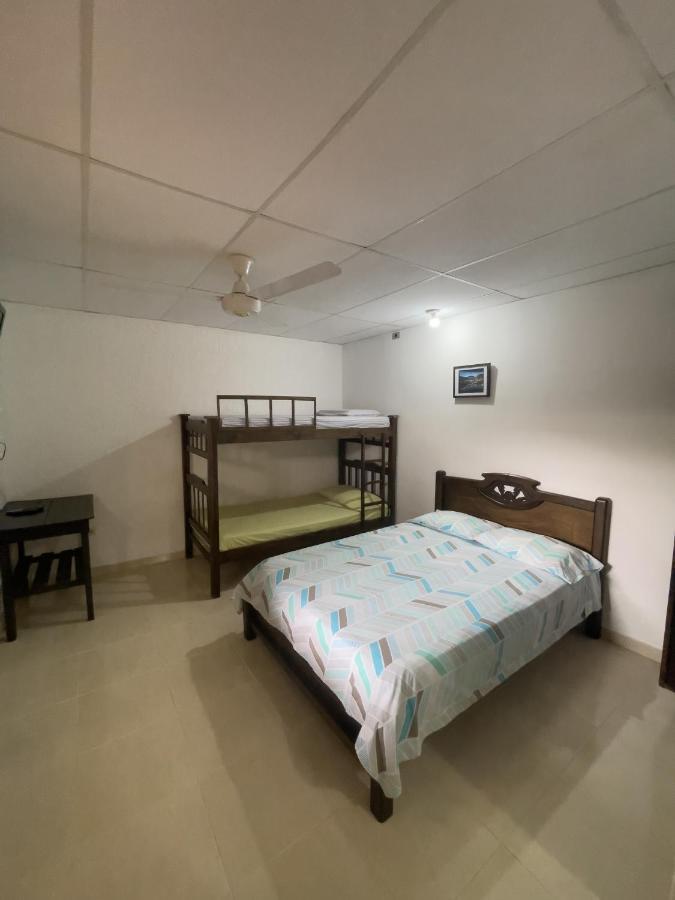 Hostal Atitlan Санта-Марта Екстер'єр фото